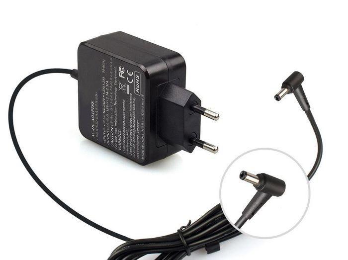 CoreParts MBA50049 adattatore e invertitore Interno 45 W Nero (Power Adapter for Toshiba - 45W 19V 2.37 Plug5.52.5 - Including