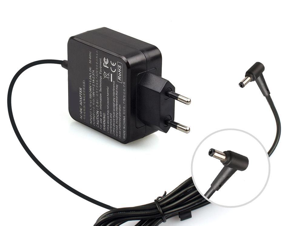 CoreParts MSPT2050 adattatore e invertitore Interno 45 W Nero (Toshiba Power Adapter - 45W 19V 2.37A Plug: - 5.5*2.5mm, EU Wall