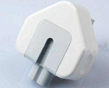 CoreParts MSPA7061 Caricabatterie per dispositivi mobili Bianco Interno (Mains plug/duckhead Apple - - UK v2 New UK v2 New - Wa