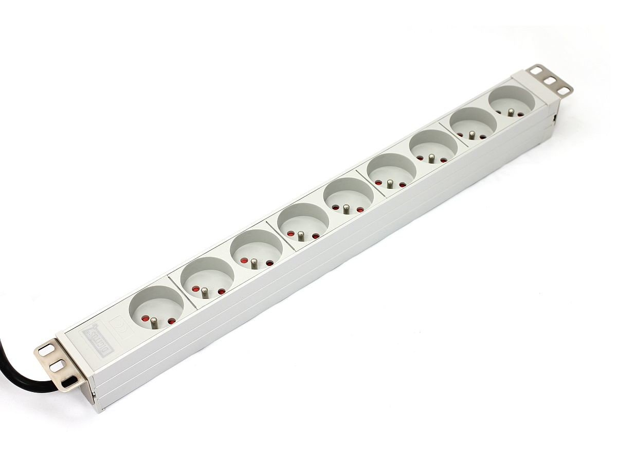 UnitÃƒÂ  di distribuzione dell'alimentazione (PDU) per rack da 19", 9 prese di tipo E, 1,8 m, 1 spina Schuko, 16 A, allumin