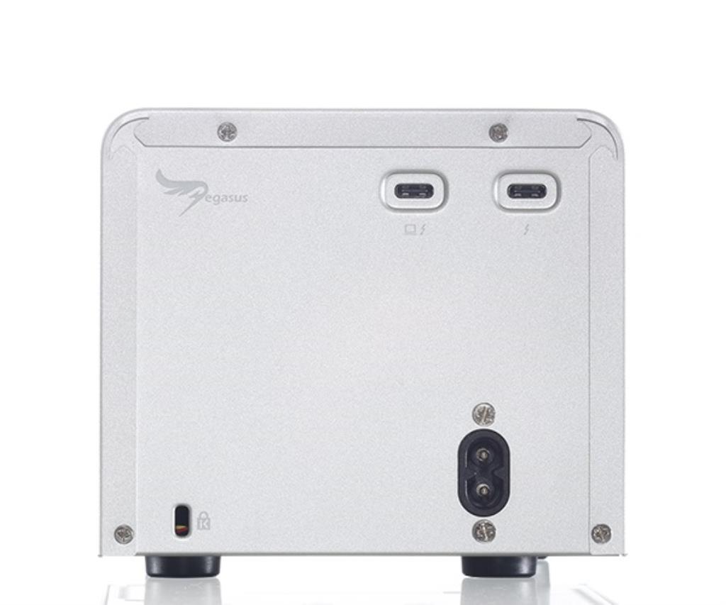 Promise Pegasus M4, SSD SATA Enterprise SSD 4x2TB - 2x Thunderbolt3/USB 3.1 gen2