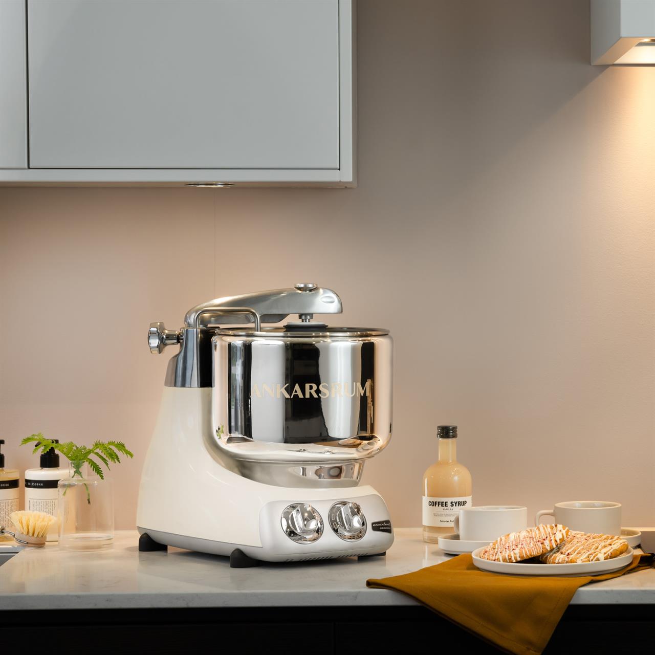 Ankarsrum Assistant 6230 Crema leggera - 1500W