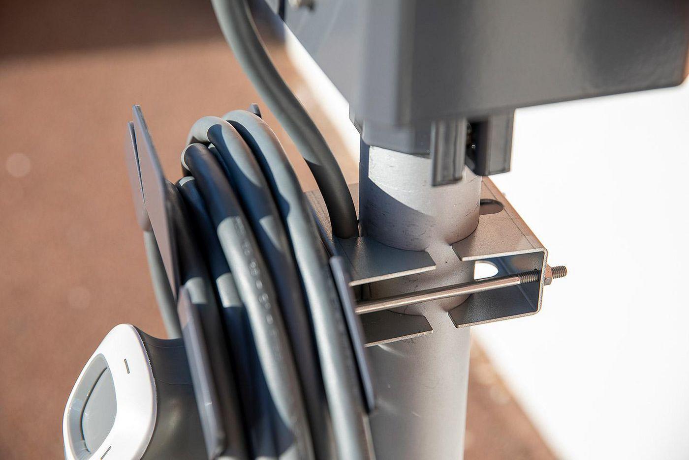 Bracket set for EV charging...