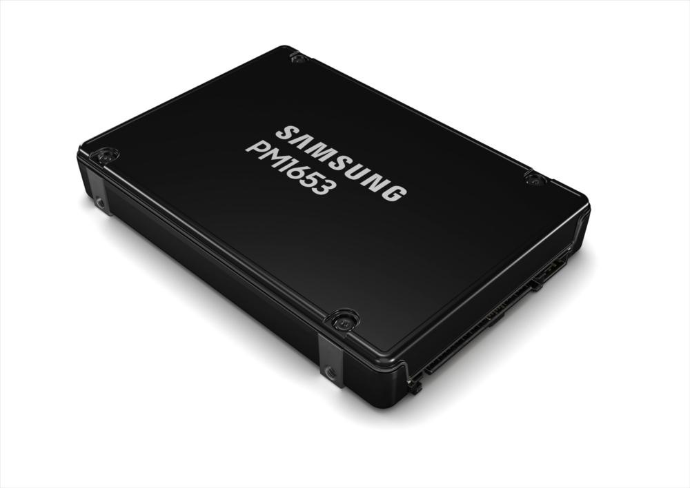 Samsung PM1653 960 GB 2.5"...