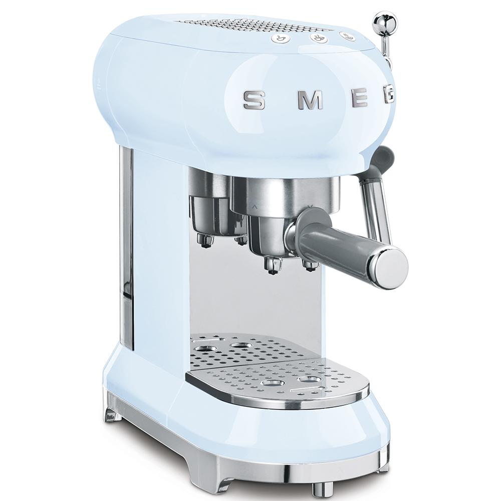 Macchina per caffÃƒÂ¨ espresso Smeg con portafiltro Anni '50 Style Pastel Blue ECF01PBEU