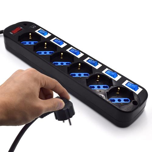 EWENT MULTIPRESA 6 POSTI SCHUKO 10/16A CON PROTEZIONE DA SOVRACCARICHI EW3851