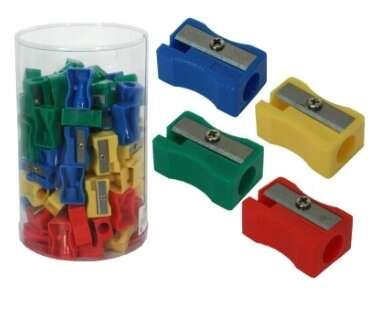 Temperamatite in plastica Bismark Caratteristiche -Temperamatite in plastica. -Di forma rettangolare -Semplice