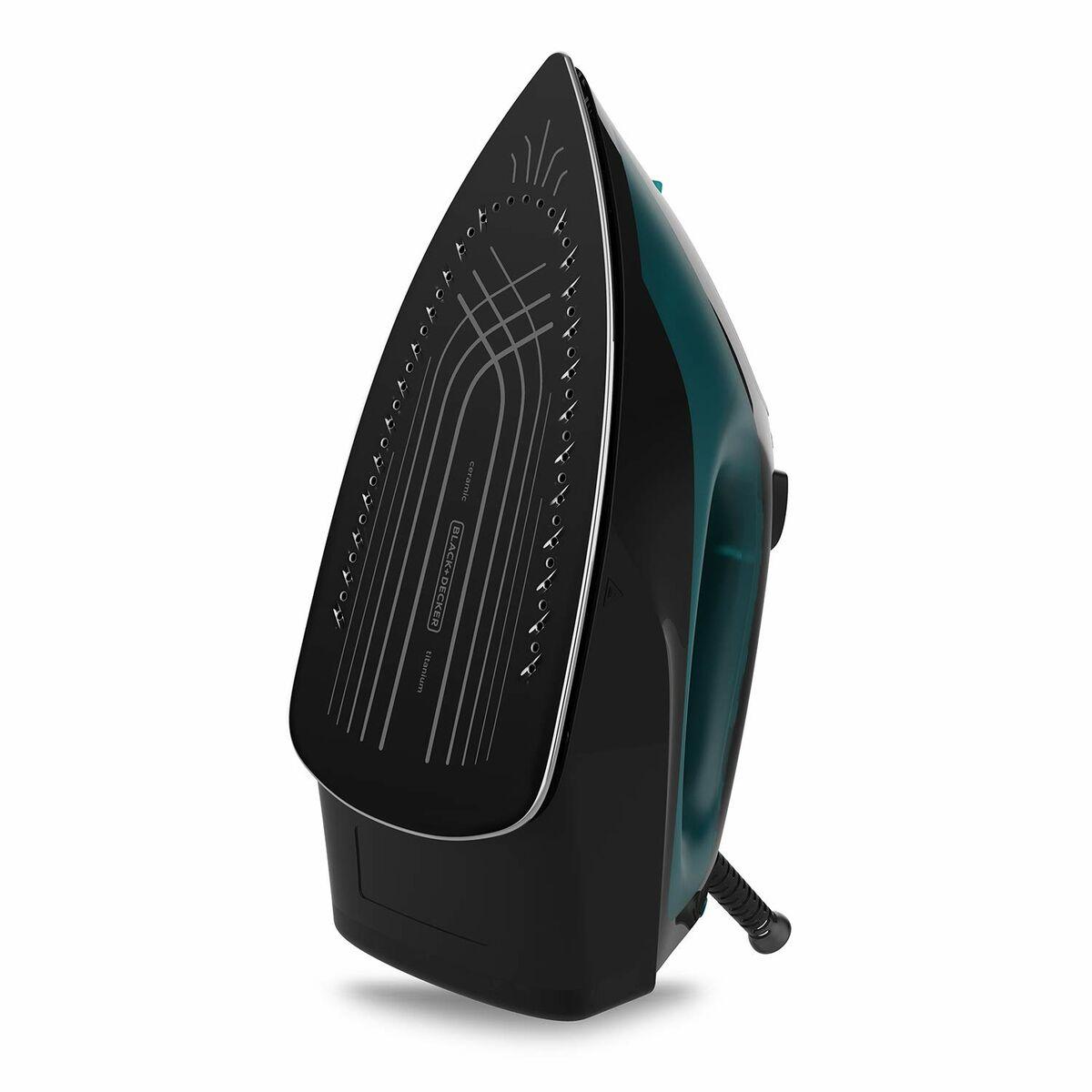 Black+Decker BXIR2403E Ferro da stiro a vapore in ceramica Nero