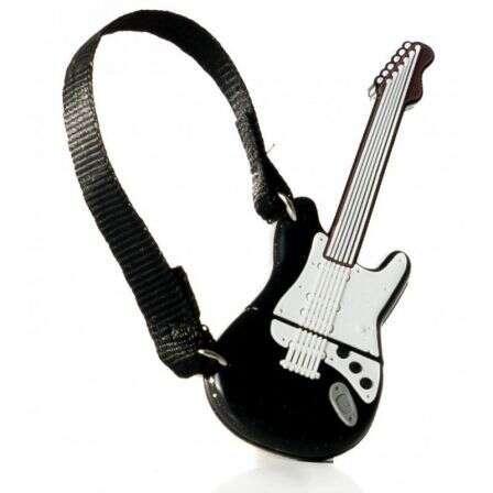 TechOnetech Black & White USB 2.0 32GB (Pendrive) Memoria