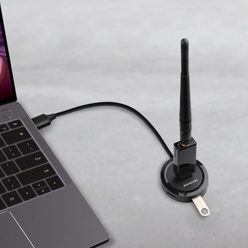 Hub USB-A AXAGON HUE-P1A 4x USB 3.0 alimentatore esterno - 30 cm (HUE-P1A)