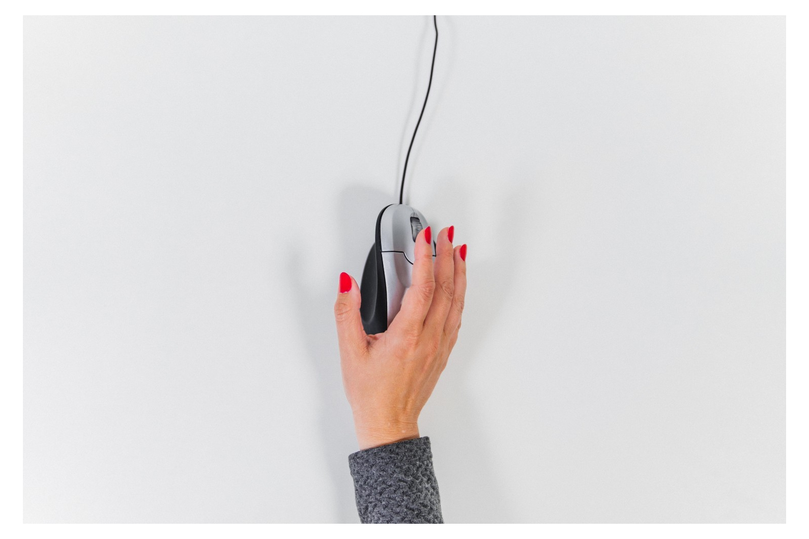 BakkerElkhuizen Grip mouse Mano destra USB tipo A Ottico 1600 DPI