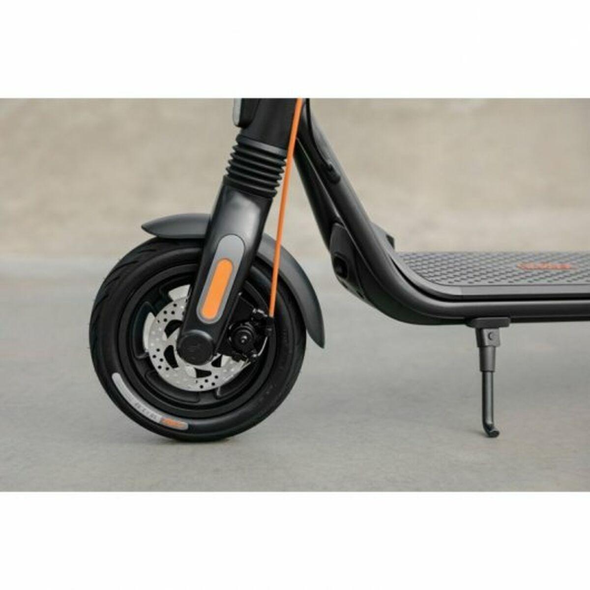 Ninebot by Segway KickScooter F2 Pro E 25 km/h Nero (NINEBOT KICKSCOOTER F2 PRO E)