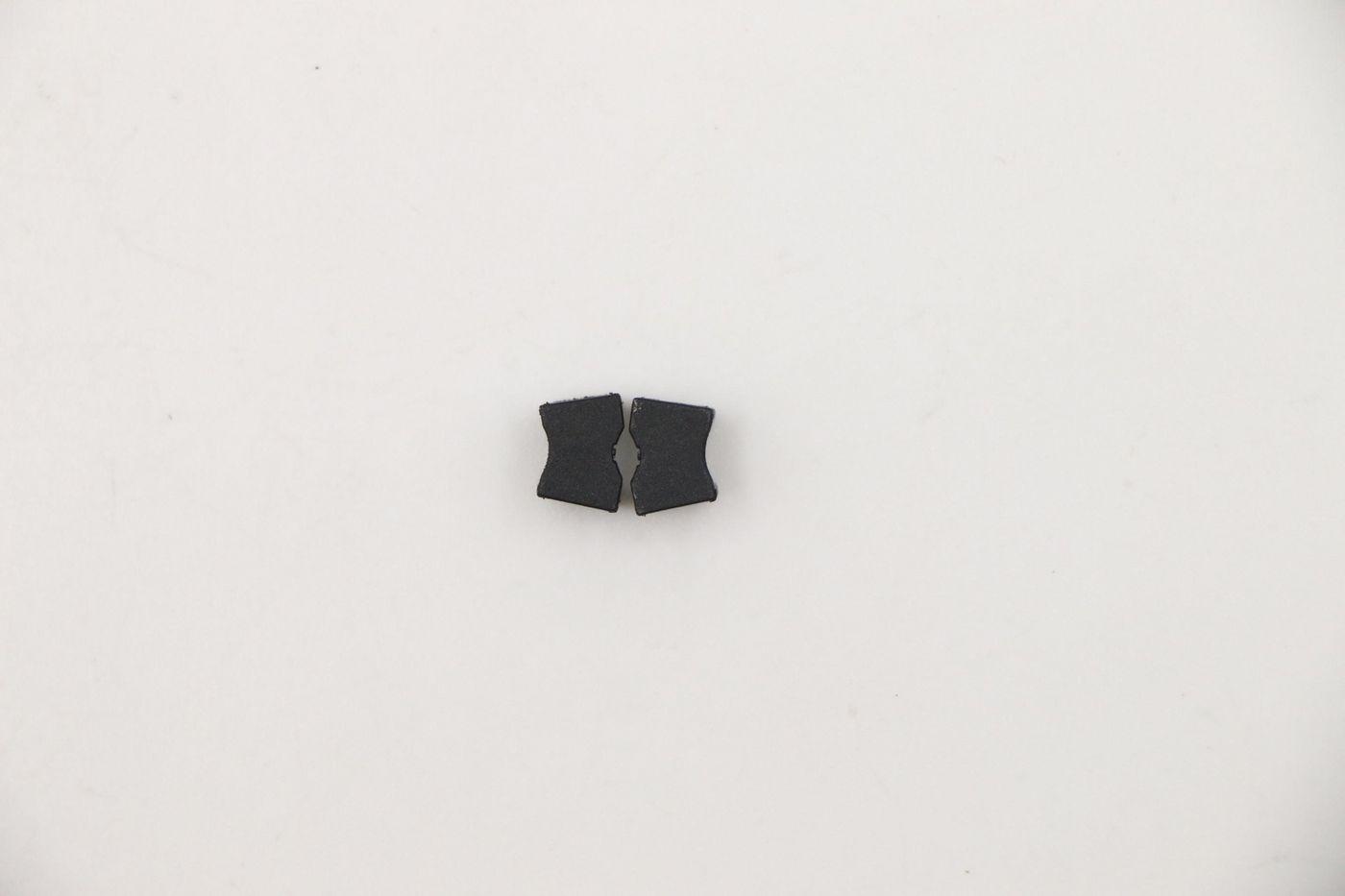 FRU RUBBER gomma cerniera L+R