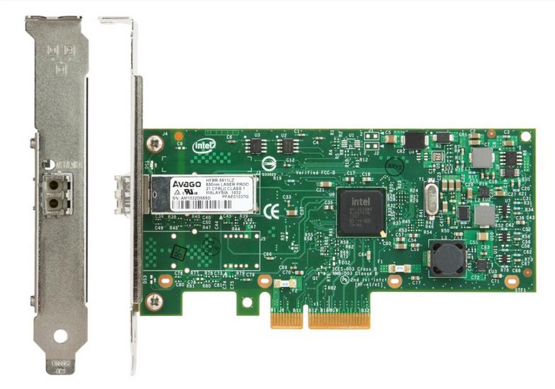 Lenovo 7ZT7A00533 scheda di rete e adattatore Interno Fibra 1000 Mbit/s